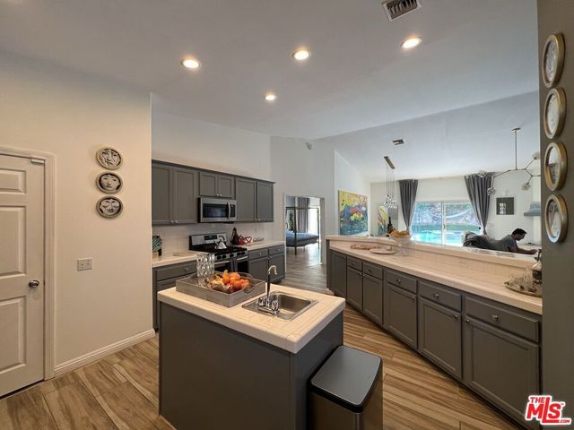 68155 Tachevah Drive, Cathedral City, CA 92234