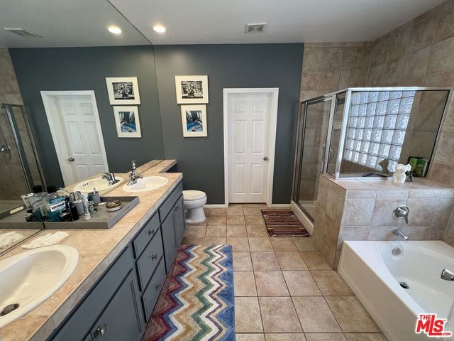 68155 Tachevah Drive, Cathedral City, CA 92234