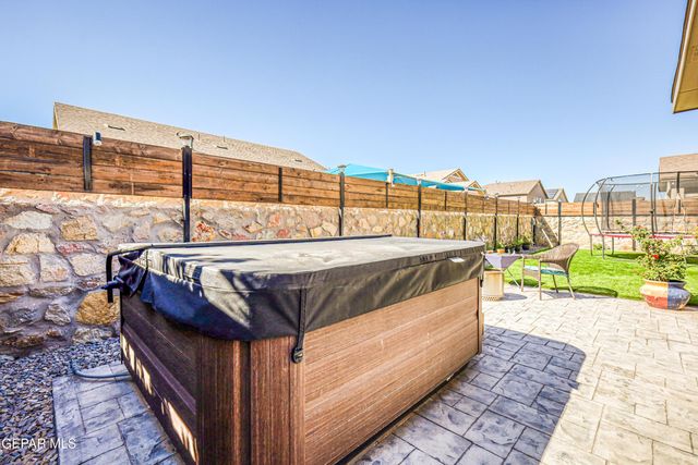 14944 SUNNY LAND Avenue, El Paso, TX 79938