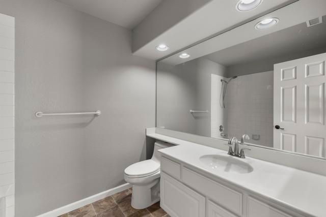 3678 Via Bernardo, Oceanside, CA 92056