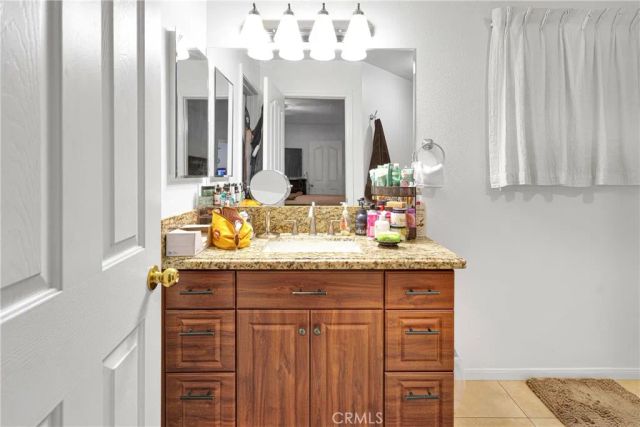 7454 Lyons Avenue, Hesperia, CA 92345