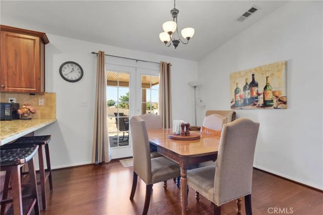 7454 Lyons Avenue, Hesperia, CA 92345