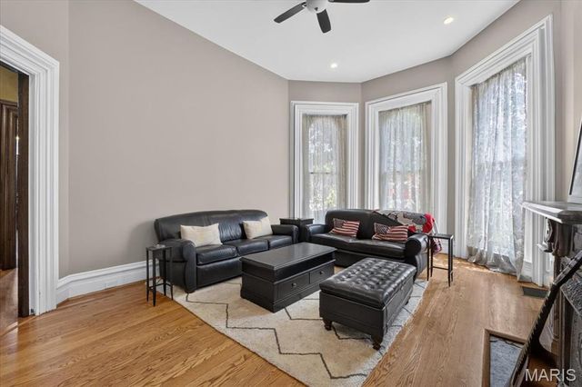 2006 Lafayette Avenue, St Louis, MO 63104