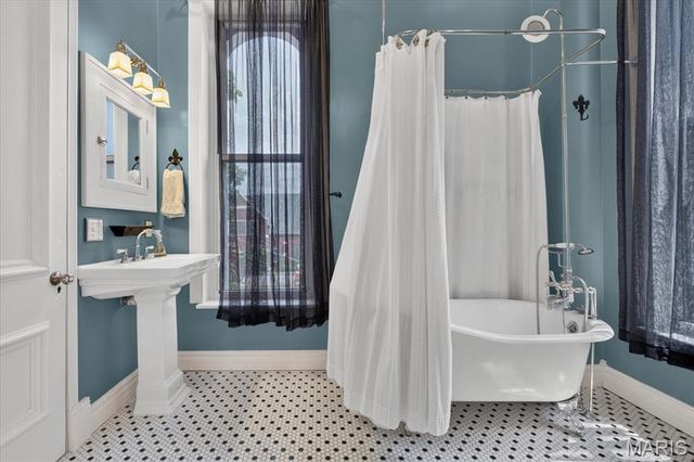 2006 Lafayette Avenue, St Louis, MO 63104