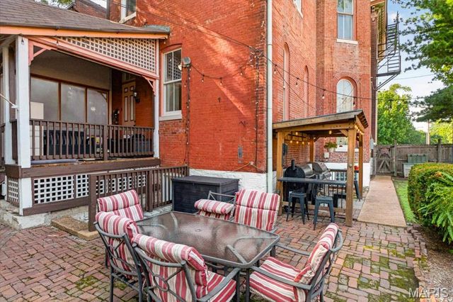 2006 Lafayette Avenue, St Louis, MO 63104