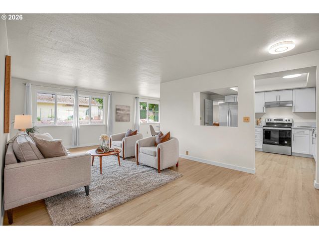 525 Nw 82ND St, Vancouver, WA 98665