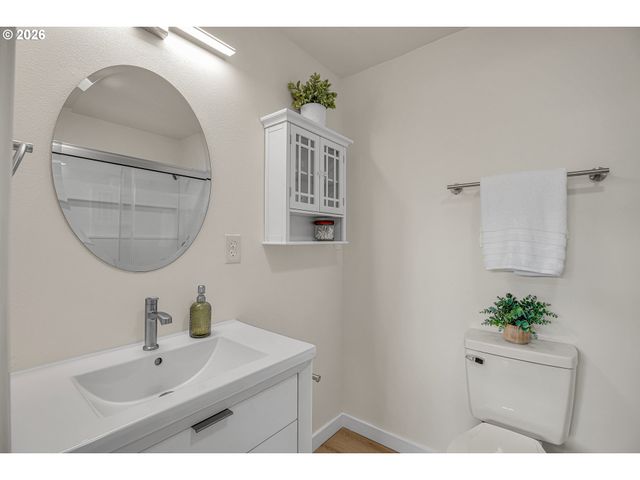 525 Nw 82ND St, Vancouver, WA 98665