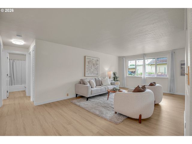 525 Nw 82ND St, Vancouver, WA 98665