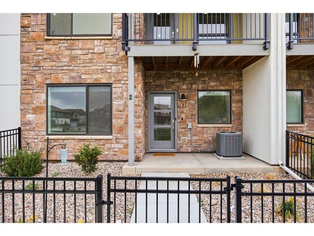 869 Birdwhistle Ln 2, Fort Collins, CO 80524