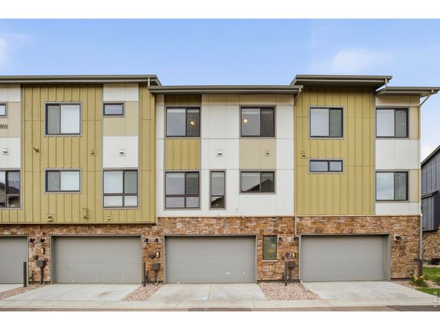 869 Birdwhistle Ln 2, Fort Collins, CO 80524