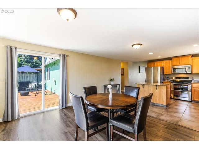 15801 Ne 90TH St, Vancouver, WA 98682