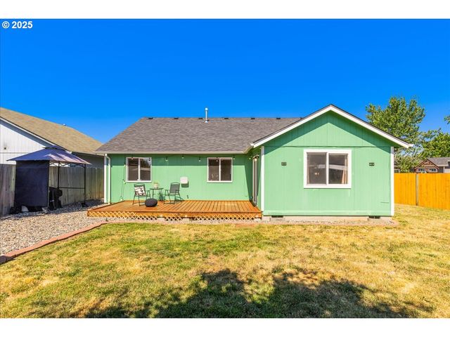 15801 Ne 90TH St, Vancouver, WA 98682