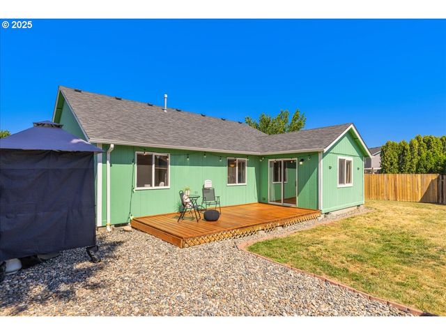 15801 Ne 90TH St, Vancouver, WA 98682
