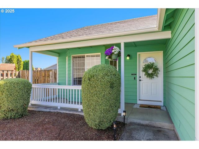 15801 Ne 90TH St, Vancouver, WA 98682