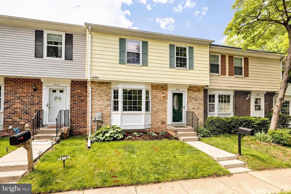 Image 2 of property listing at 18610 PHOEBE WAY, Gaithersburg, MD 20879