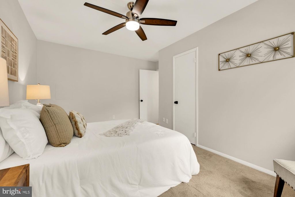 Image 18 of property listing at 18610 PHOEBE WAY, Gaithersburg, MD 20879