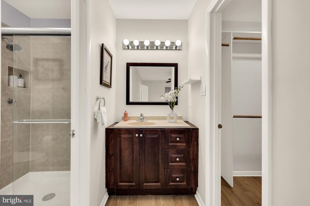 Image 22 of property listing at 18610 PHOEBE WAY, Gaithersburg, MD 20879