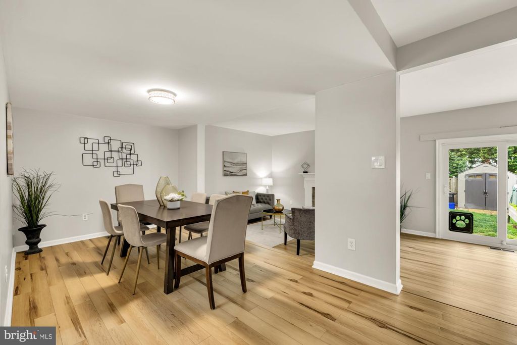 Image 7 of property listing at 18610 PHOEBE WAY, Gaithersburg, MD 20879