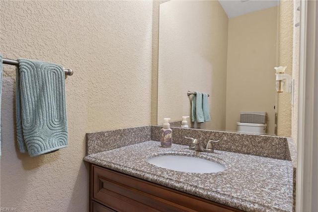 8208 Edwin DR, Norfolk, VA 23505