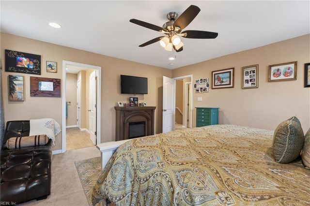 8208 Edwin DR, Norfolk, VA 23505