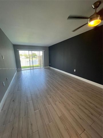 5200 NW 31st Ave 43, Fort Lauderdale, FL 33309