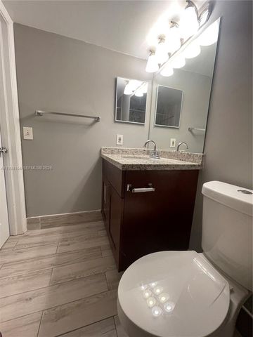 5200 NW 31st Ave 43, Fort Lauderdale, FL 33309