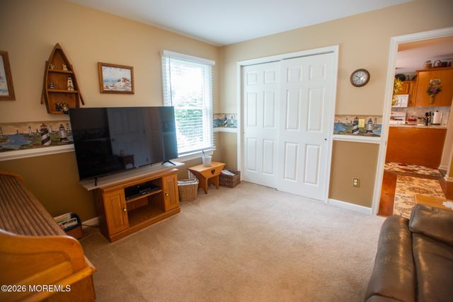 107 Eric Court, Toms River, NJ 08753