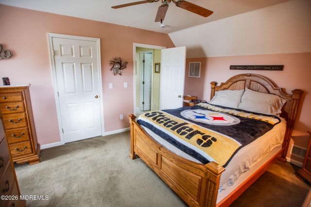 107 Eric Court, Toms River, NJ 08753