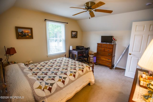 107 Eric Court, Toms River, NJ 08753