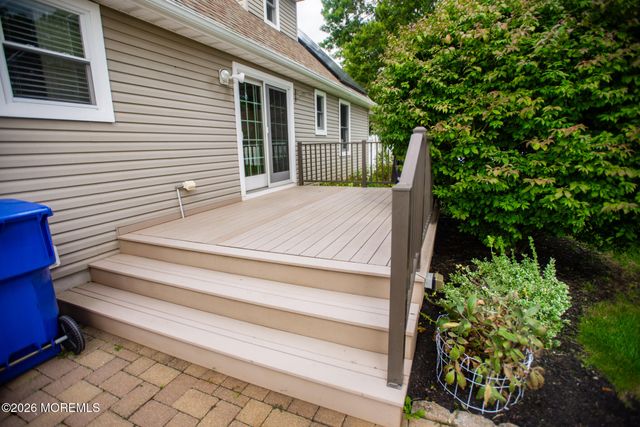 107 Eric Court, Toms River, NJ 08753