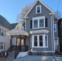 78 McKinley Avenue, Norwich, CT 06360