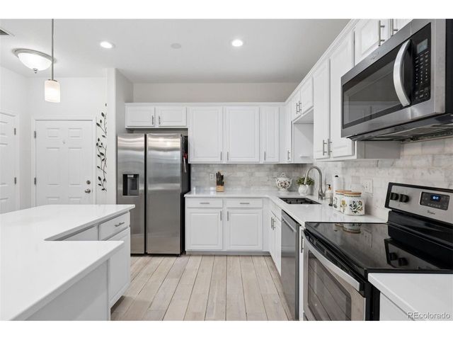 9633 E 5th Ave 10-10202, Denver, CO 80230