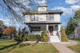 803 E Carpenter Street, Midland, MI 48640