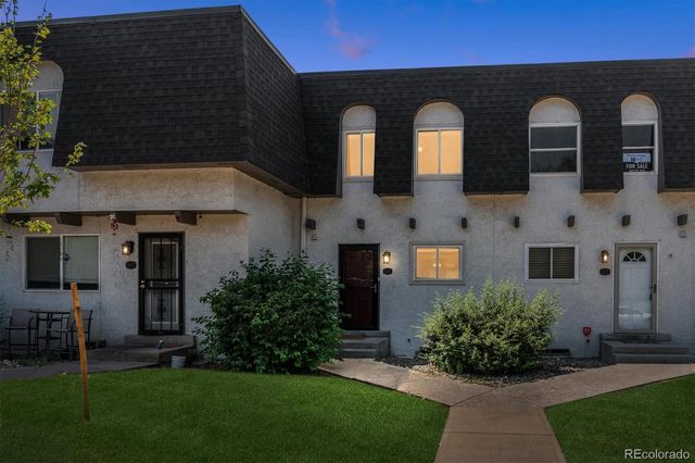 490 E Highline Circle, Centennial, CO 80122