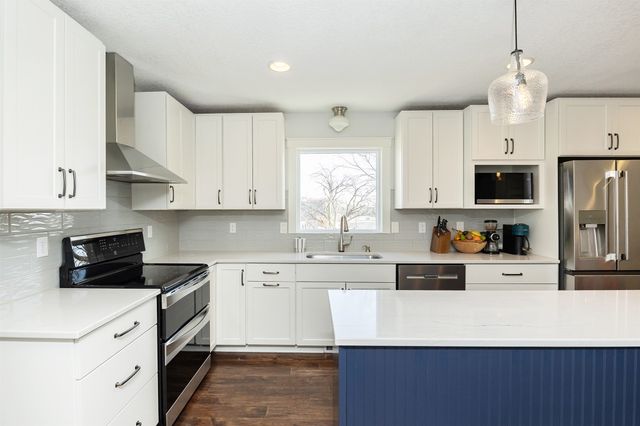 1405 NW Campus Drive, Ankeny, IA 50023