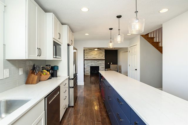 1405 NW Campus Drive, Ankeny, IA 50023