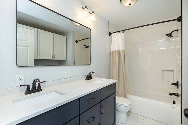 1405 NW Campus Drive, Ankeny, IA 50023