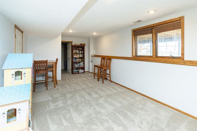 1405 NW Campus Drive, Ankeny, IA 50023