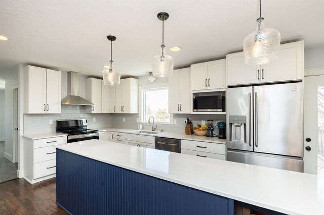 1405 NW Campus Drive, Ankeny, IA 50023