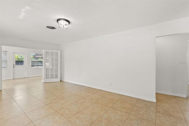1431 57TH STREET S, Gulfport, FL 33707