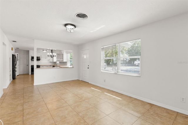 1431 57TH STREET S, Gulfport, FL 33707