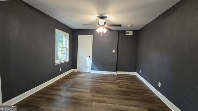 109 Meadowcliff Circle, Warner Robins, GA 31093