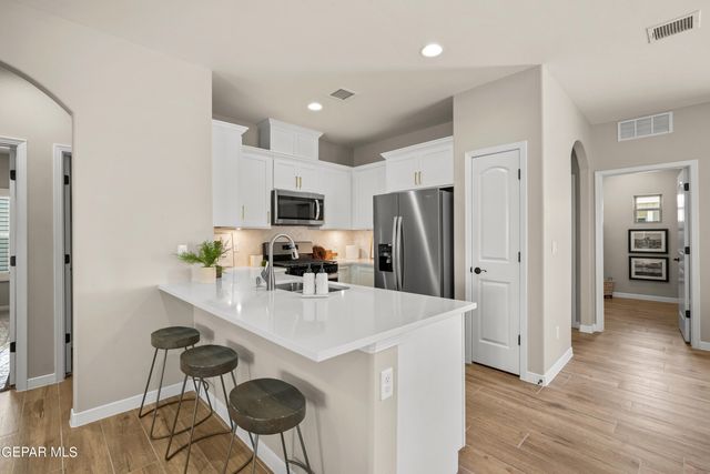 921 Raegil Street, El Paso, TX 79928