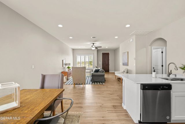 921 Raegil Street, El Paso, TX 79928