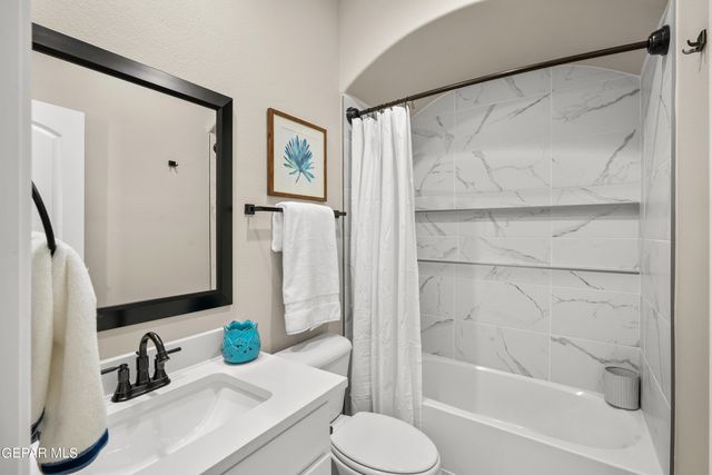 921 Raegil Street, El Paso, TX 79928