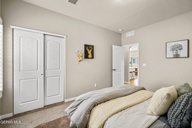 921 Raegil Street, El Paso, TX 79928