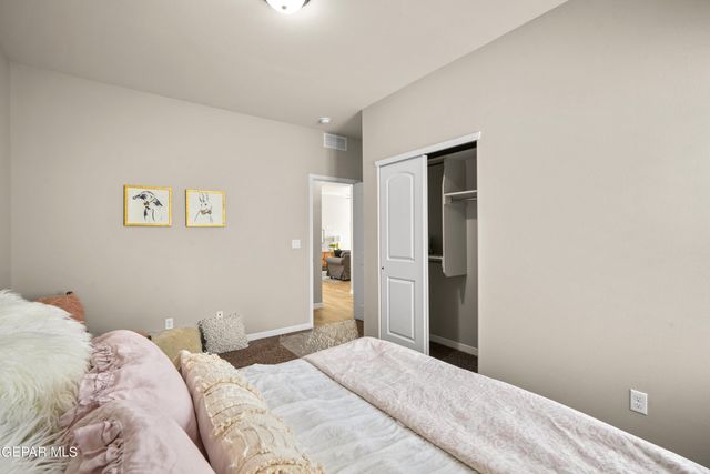 921 Raegil Street, El Paso, TX 79928