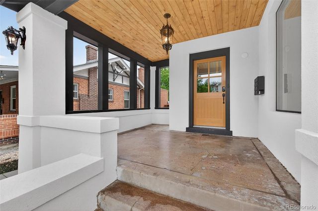 1120 Monroe Street, Denver, CO 80206