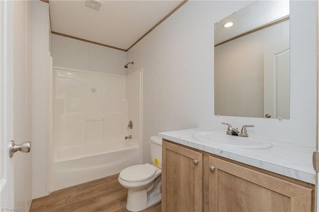 2064 Hatties Way, Hamptonville, NC 27020