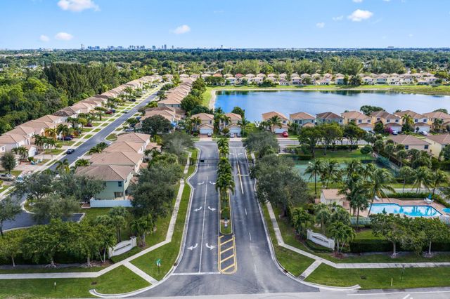 6024 Adriatic Way, West Palm Beach, FL 33413